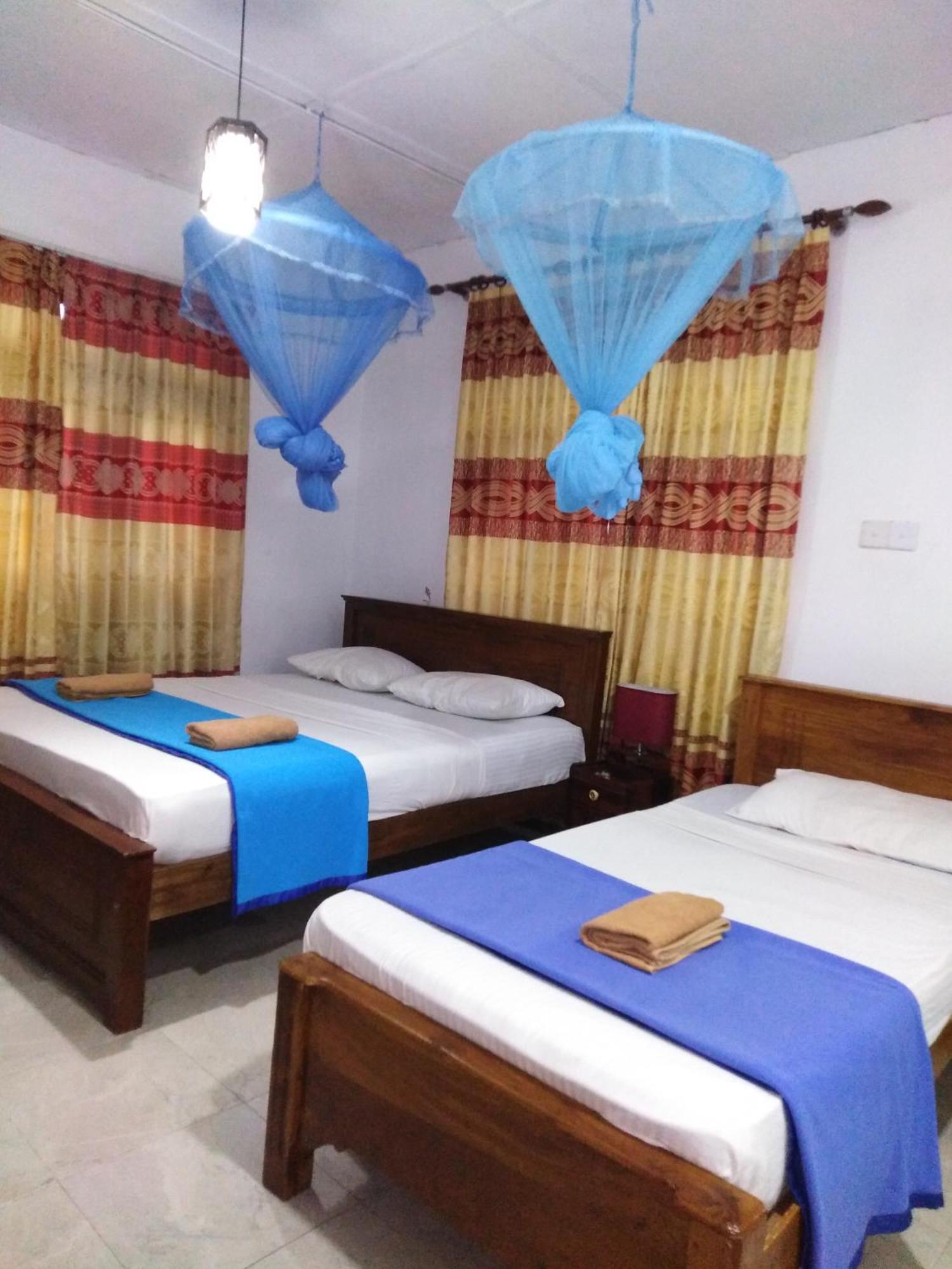 Pub Ceylon Hostel Ella Cameră foto